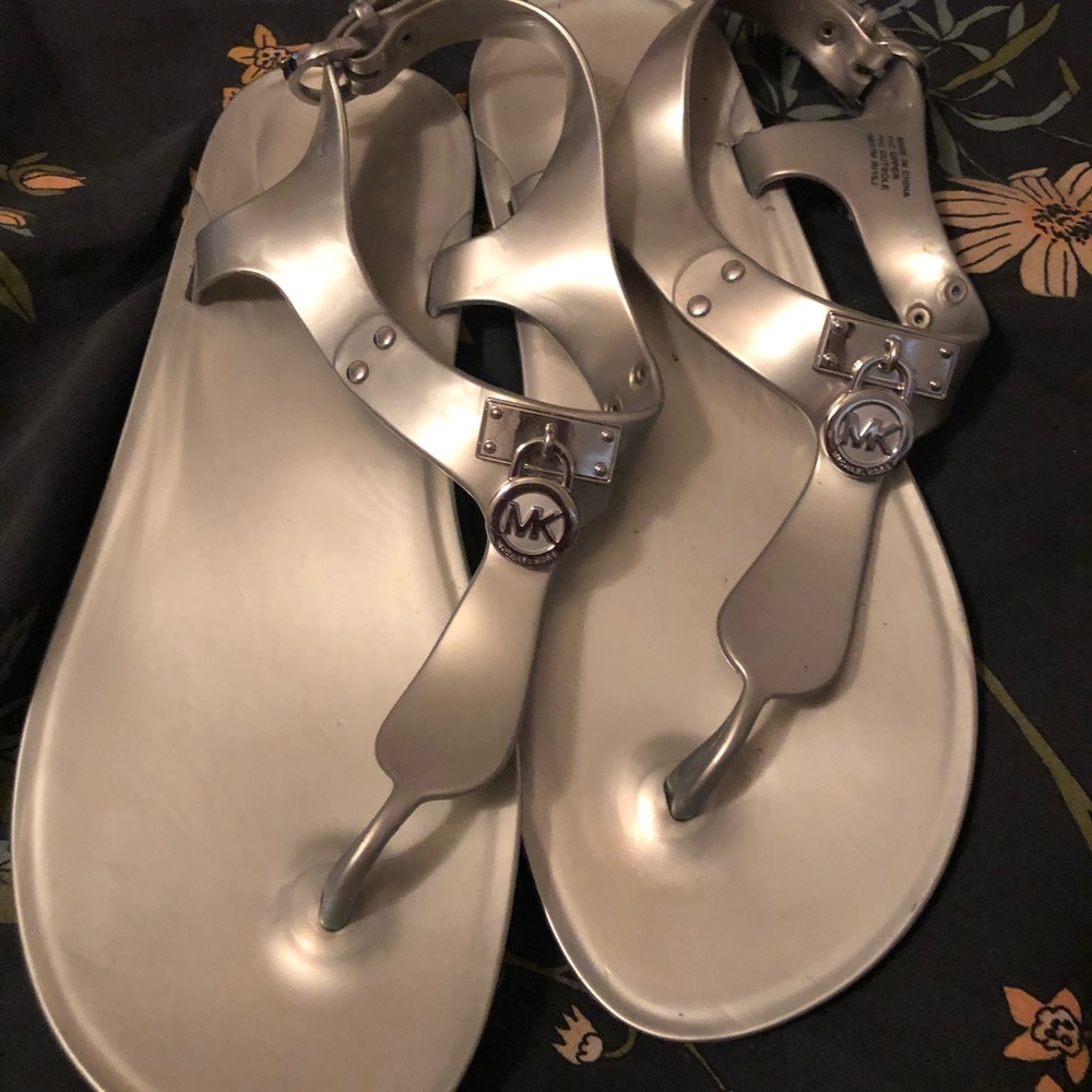 ◽️Silver Michael KORS jelly sandals ◽️